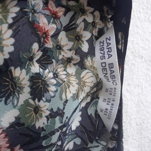 Zara floral blouse xs